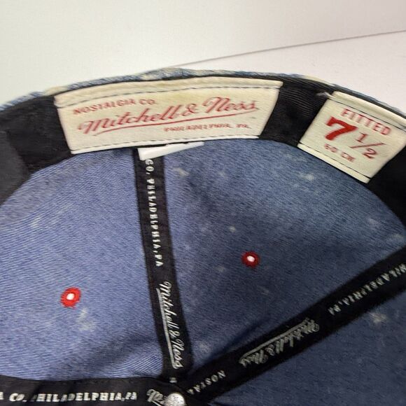 Chicago Bulls NBA Denim Acid Wash Mitchell & Ness Hat Size 7 1/2 Fitted - Picture 6 of 12